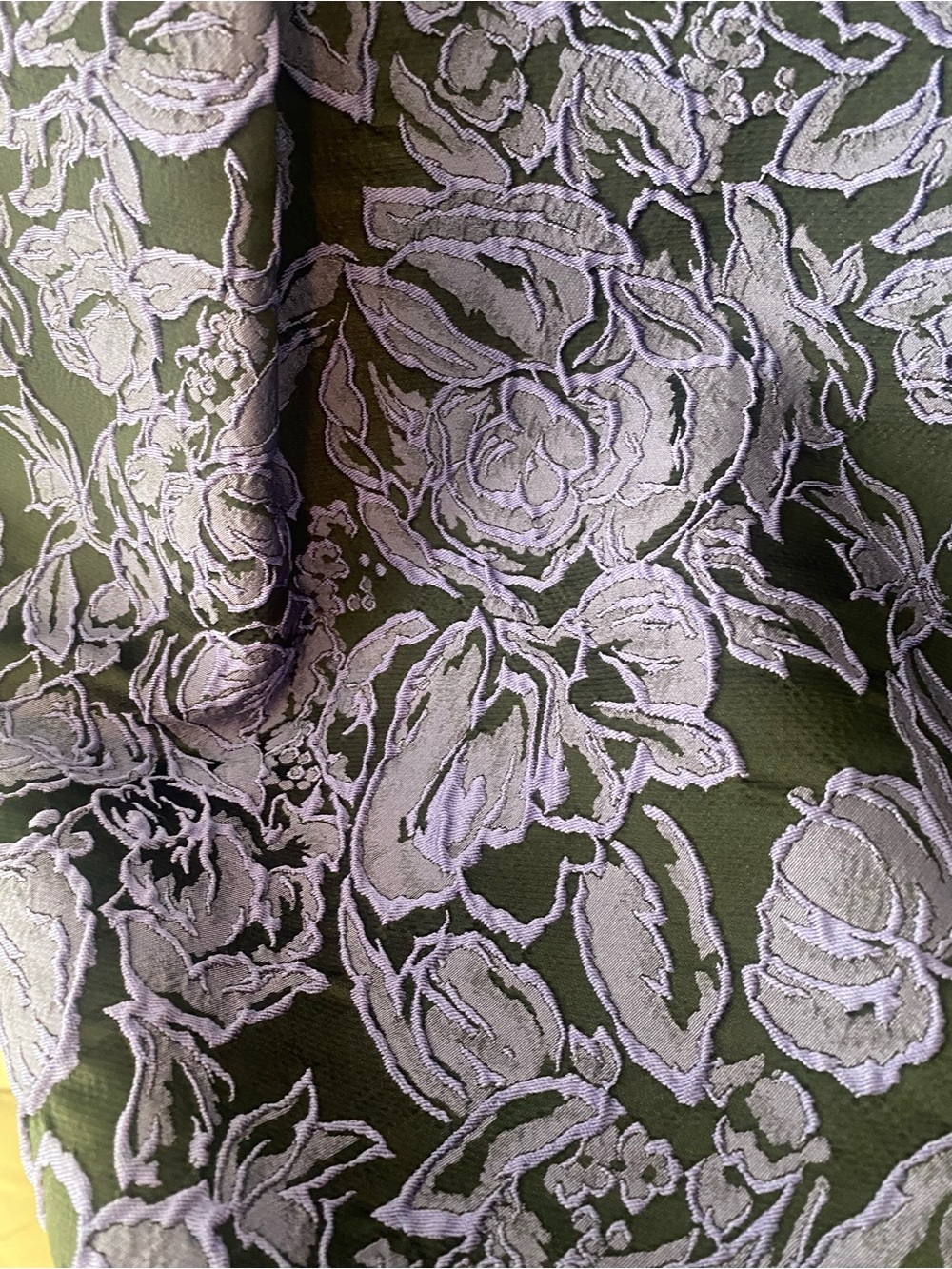 Carmen Marc Valvo Black and Purple Floral Jacquard Sheath Dress - Picture 7 of 10